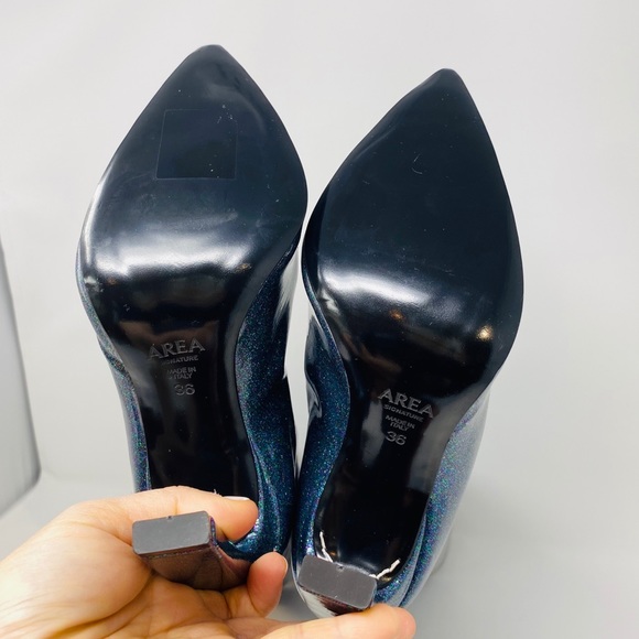 AREA**Glitter Patent Leather Boots**US 6 $880 - Picture 7 of 8